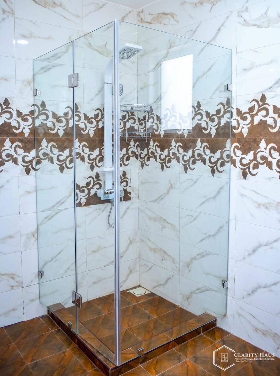 Business hotel — curtains to glass upgrade — image 3